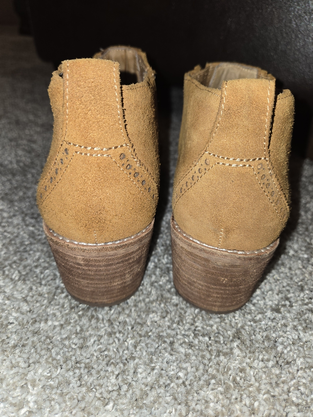 Madewell Suede Grayson Brogue Chelsea Ankle Boots Amber Brown Women's US 8.5 - Picture 13 of 14